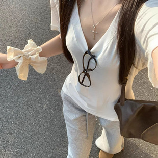�nϵ㼑д��а�ɫ��V�I����t��Ů�ļ�������д�������õ��I����