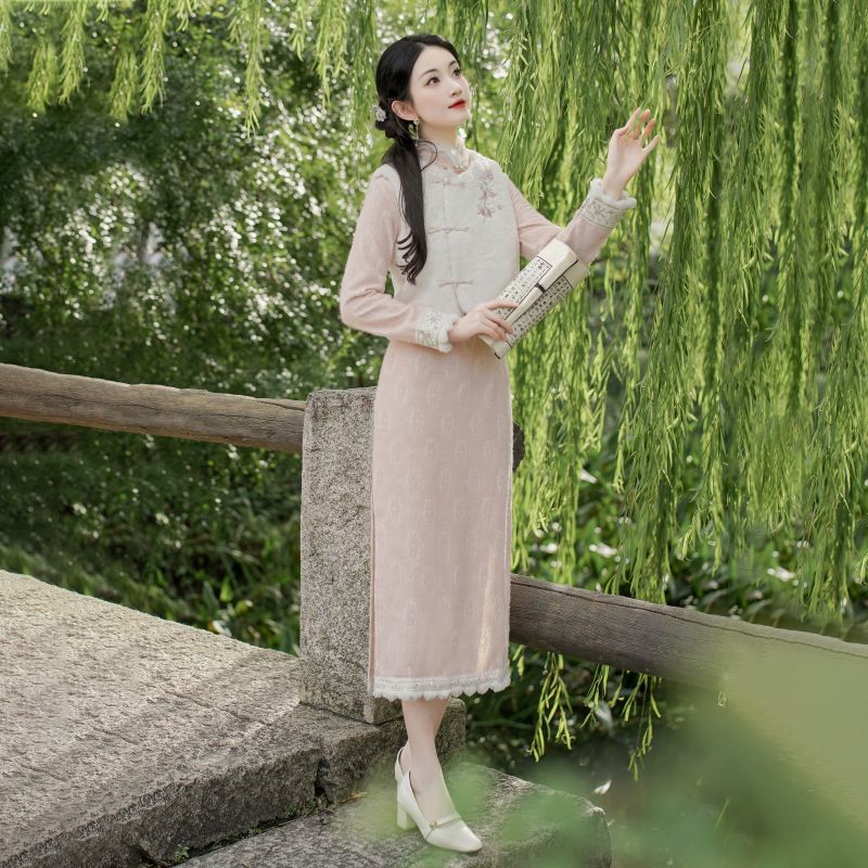 2024 Autumn/Winter New Style Fleece-Lined and Thickened New Chinese Style Ruyi Vest Set Versatile Improved Young Pink Cheongsam
