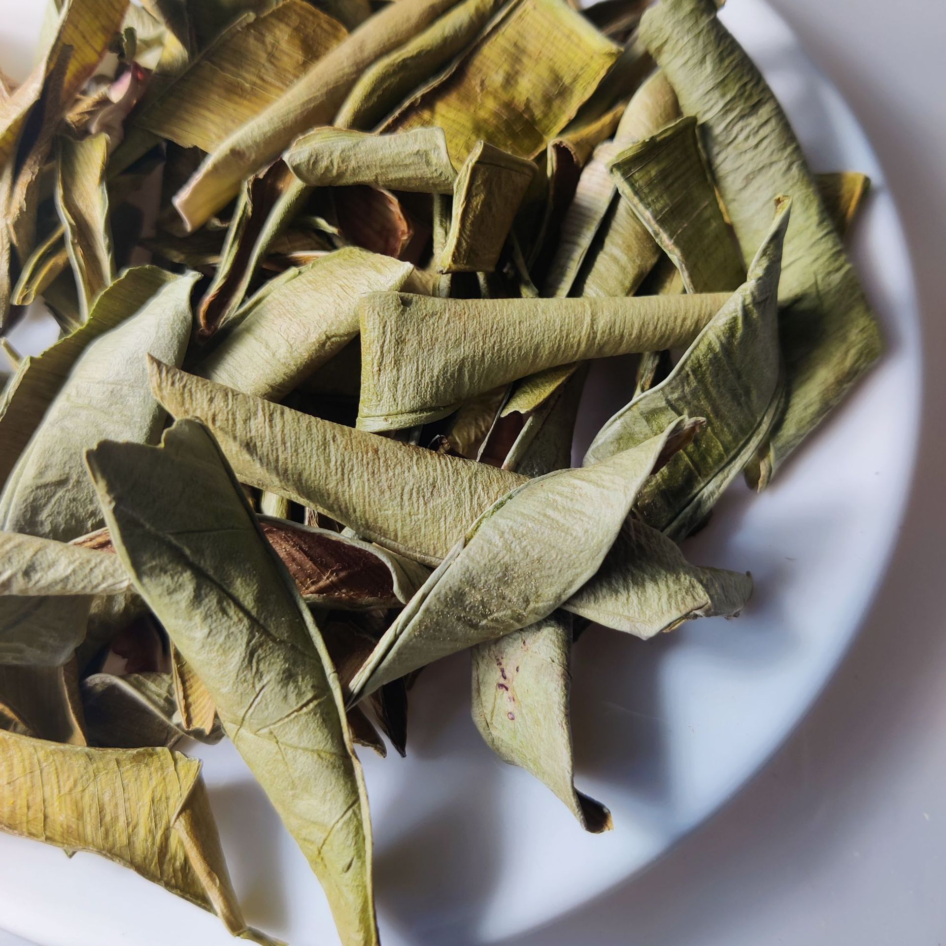 Dried Aloe Vera Peel Lu Hui Pi 500g Bulk Herbal Ingredient for Tea and Decoction in use