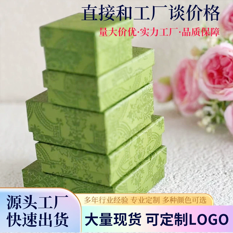 Ретро зеленая коробка ювелирных изделий с бантиками Ювелирные изделия