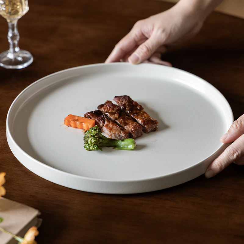 Plato de color sólido mate Plato de carne Plato de restaurante occidental de estilo retro Plato para el hogar Plato grande al por mayor Plato de restaurante Plato plano