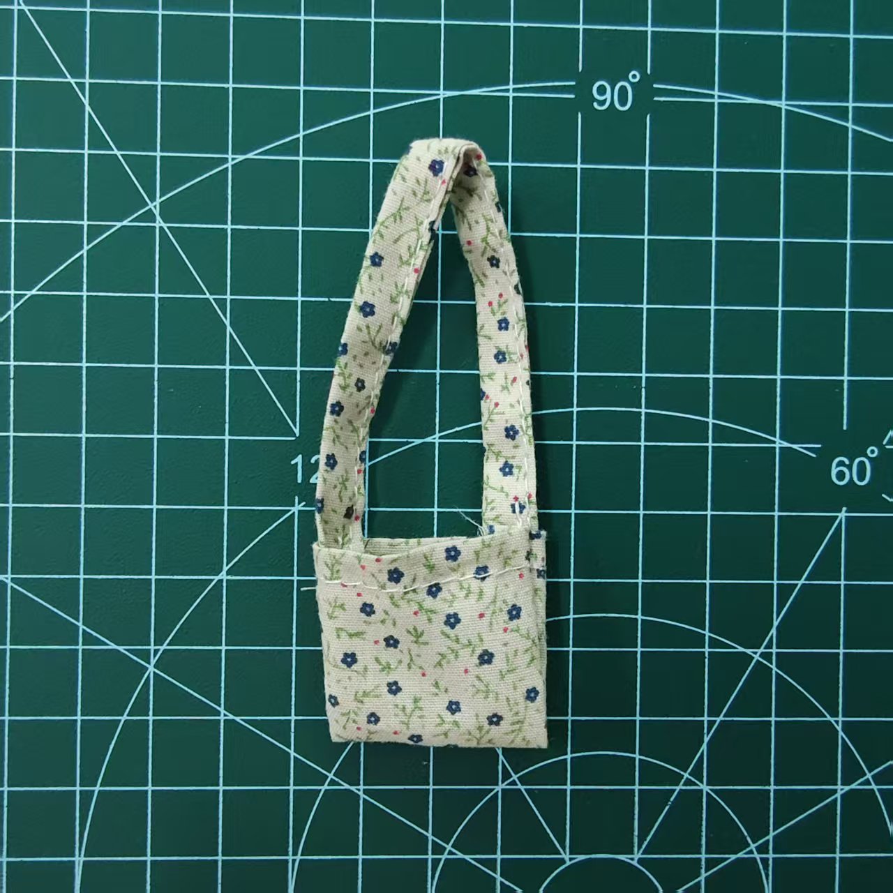 XB006 카키 플로럴 스몰백