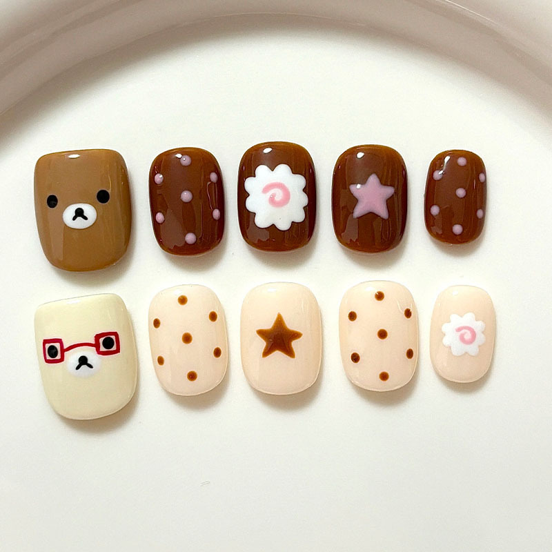 Bear and Fish Cake Korean-Style Cute Wearable Nails for Students, Daily Use, Brightening, Versatile, New Short Style Nail Stickers, Factory Wholesale