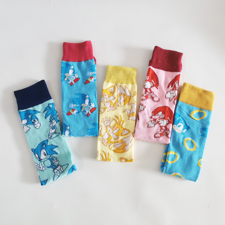 Calcetines de media pantorrilla de audio de dibujos animados europeos y americanos para hombres calcetines deportivos de moda suministro directo de fábrica calcetines de pareja personalizados