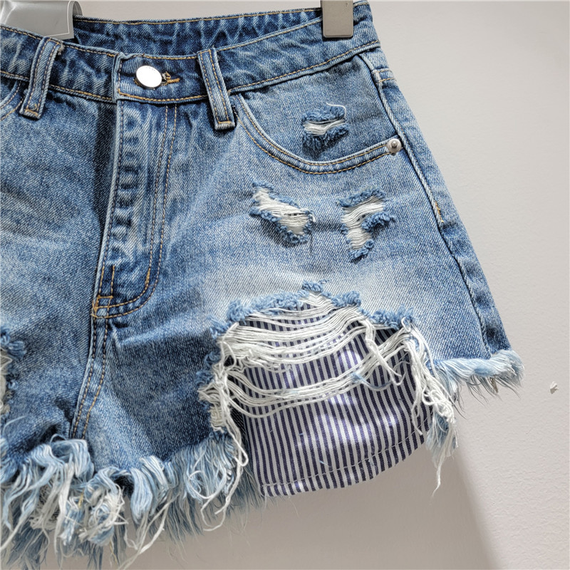 Pantalones Cortos de Mezclilla a Rayas de Mezclilla, Detalles Rotos, para Verano image 4