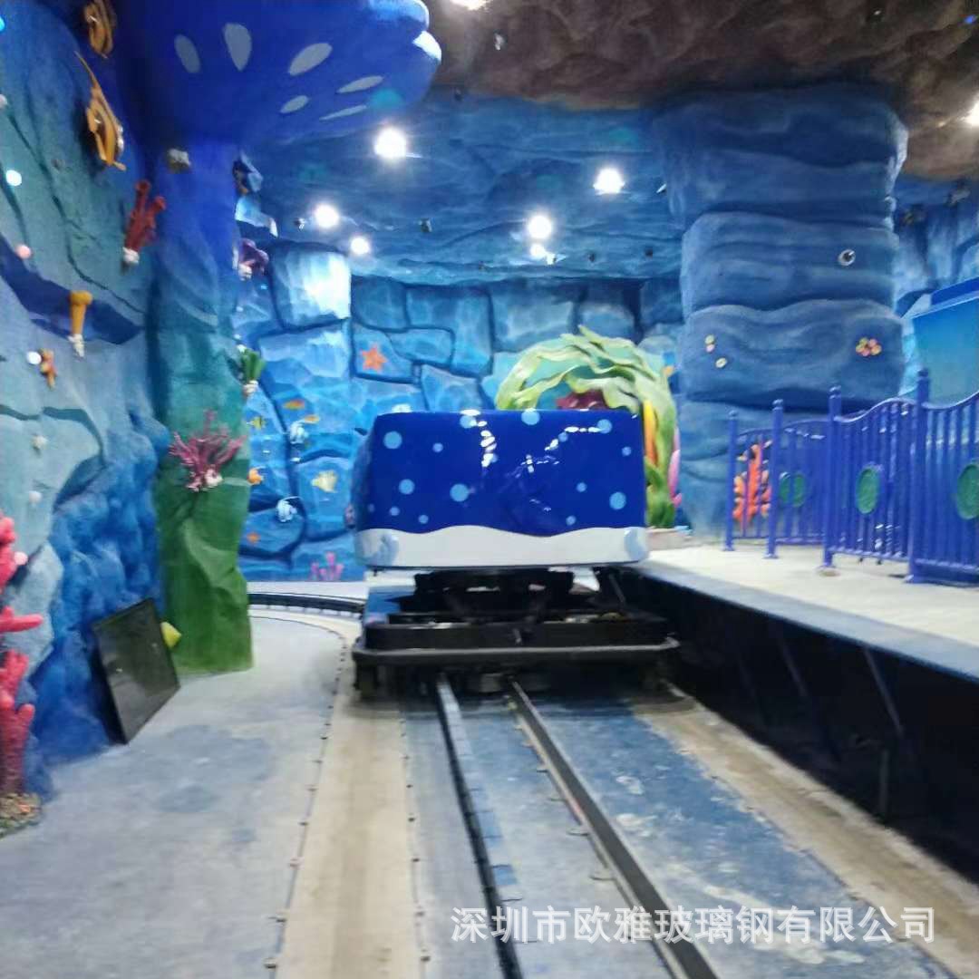 玻璃钢游乐车 医疗设备外壳 天线罩外壳 游戏卡通 美陈雕塑