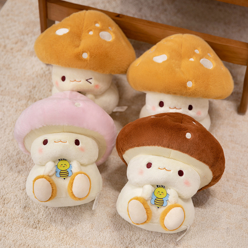 Bee transfronterizo muñecas de champiñones muñecas juguetes de peluche nuevos lindos muñecas de hongo para niños regalos al por mayor