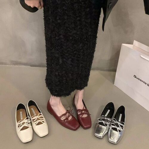 Silver single shoes for women, suitable for spring and autumn, with skirts and bowknots, new Chinese style, light national style, Mary Jane small leather shoes.