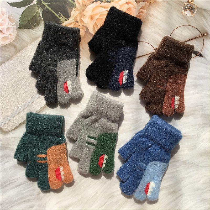 Children's Korean Edition Dinosaur Jacquard Crystal Velvet Knitted Autumn Winter Warm Boys and Girls' Writing Gel Two_voghion.com