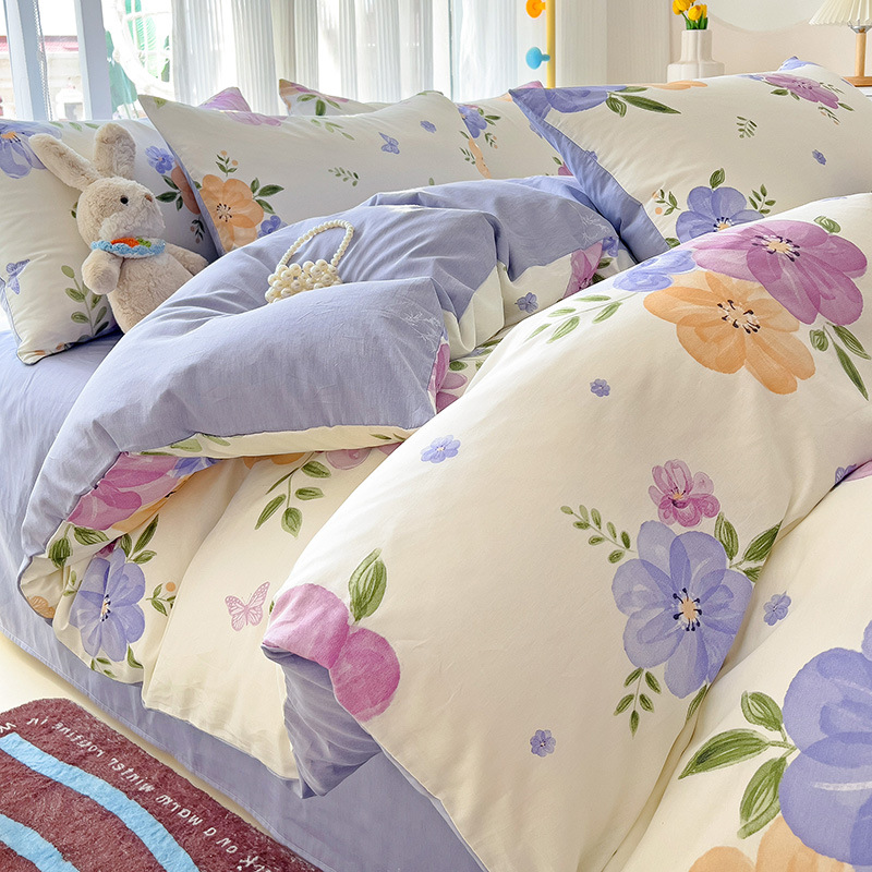 Personalizado en fábrica, sábanas de algodón de algodón de clase A, juego de cuatro piezas, cama de dormitorio de estudiantes floral, juego de tres piezas, funda de edredón, sábana