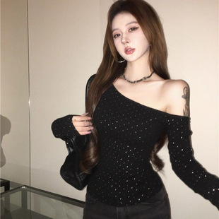 ��ɫ�ԸІμ�б������Ů�＾�ٴ��L��T���o��ȴ�¶���i������