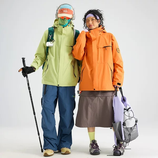 Direct manufacturer of windproof and warm unisex mountaineering and skiing jackets, outdoor waterproof dopamine jackets