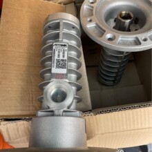 SETTIMA��ѹ������GR33-2V-013-F2AC4������ݸ˱�TB210LA38B5RF2