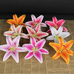 Factory supply 20cm simulated lily flowers with stems, decorative flowers for weddings, arches, and foreign trade fabric flowers
