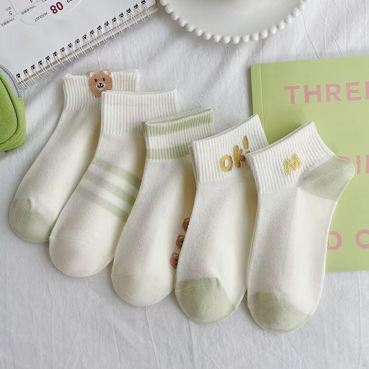 Calcetines para mujer primavera y verano calcetines de malla transpirables finos ins calcetines de tubo corto dulces y versátiles de moda OK calcetines de barco de oso