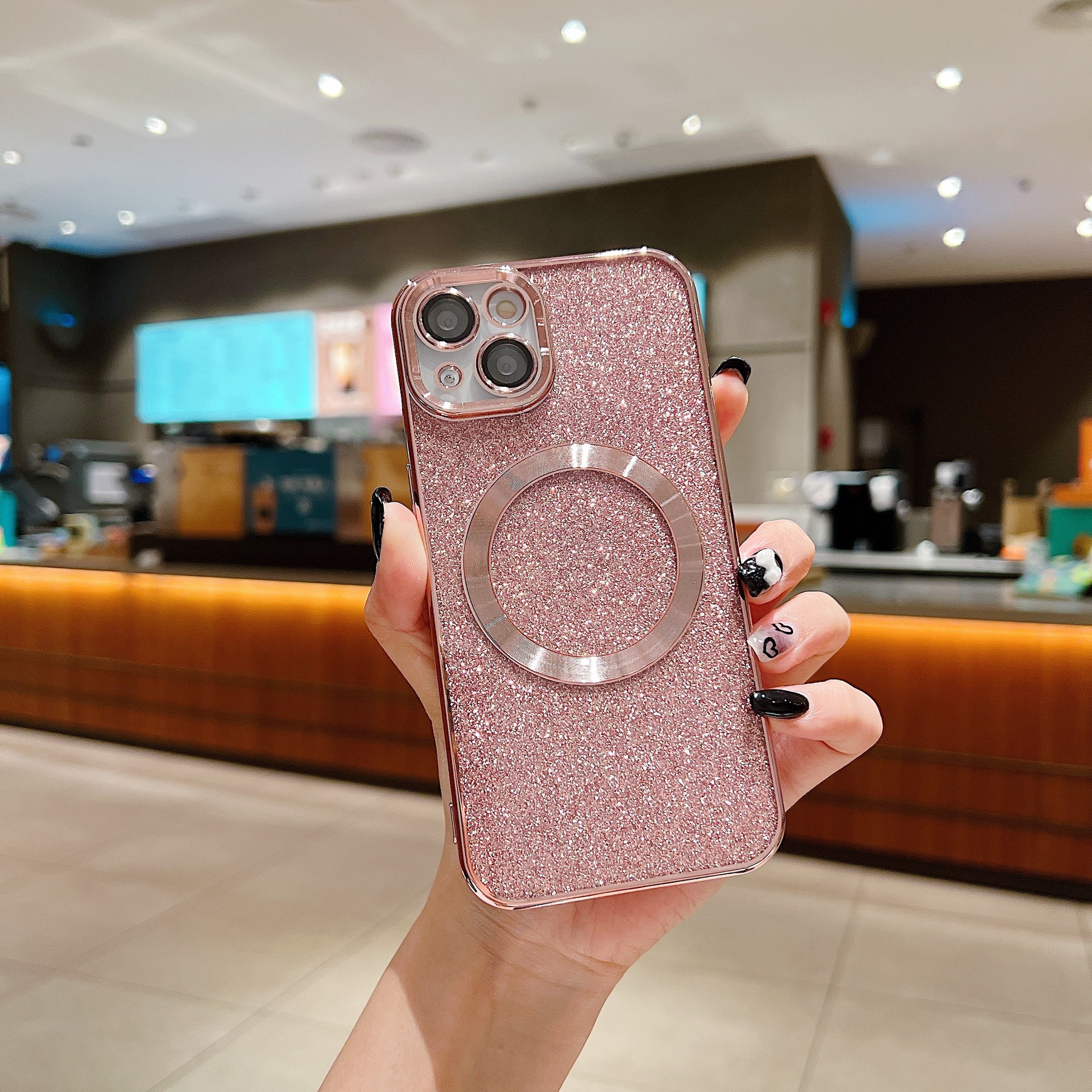 TechGlobe TechGlobe Custodia morbida glitterata con ricarica wireless magnetica per iPhone 17 Pro Max 16_voghion.com