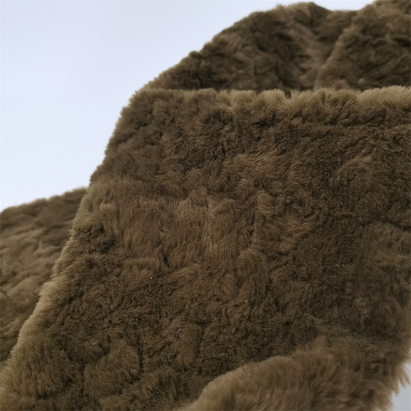 刷花大兔毛小兔毛刷花PV仿兔毛刷花厂家供应现货单面长毛绒布料