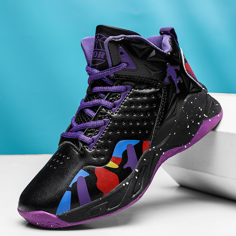 Basketball Shoes Image 3