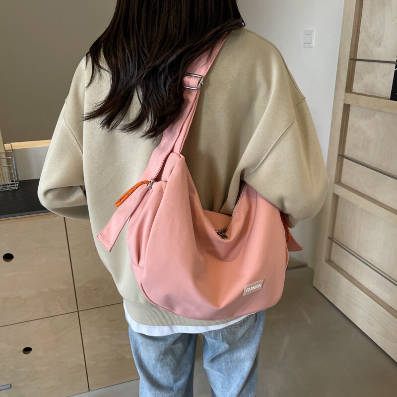 2024 new trend shoulder bag durable patch bag space capacity online simple fashion atmosphere fabric comfortable
