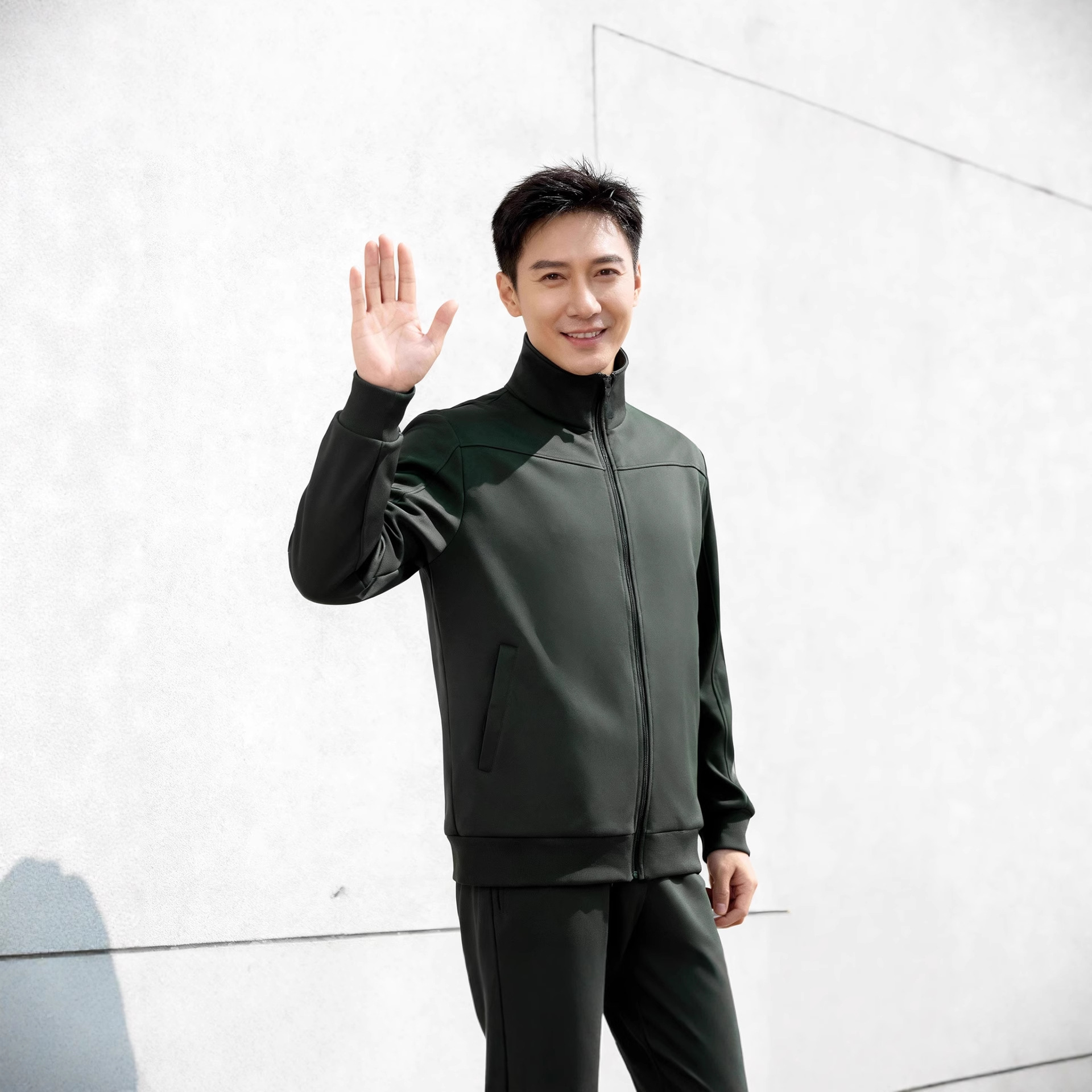 Men's Long Sleeve Fitness Set Olive Green Spring Autumn Sportswear_voghion.com