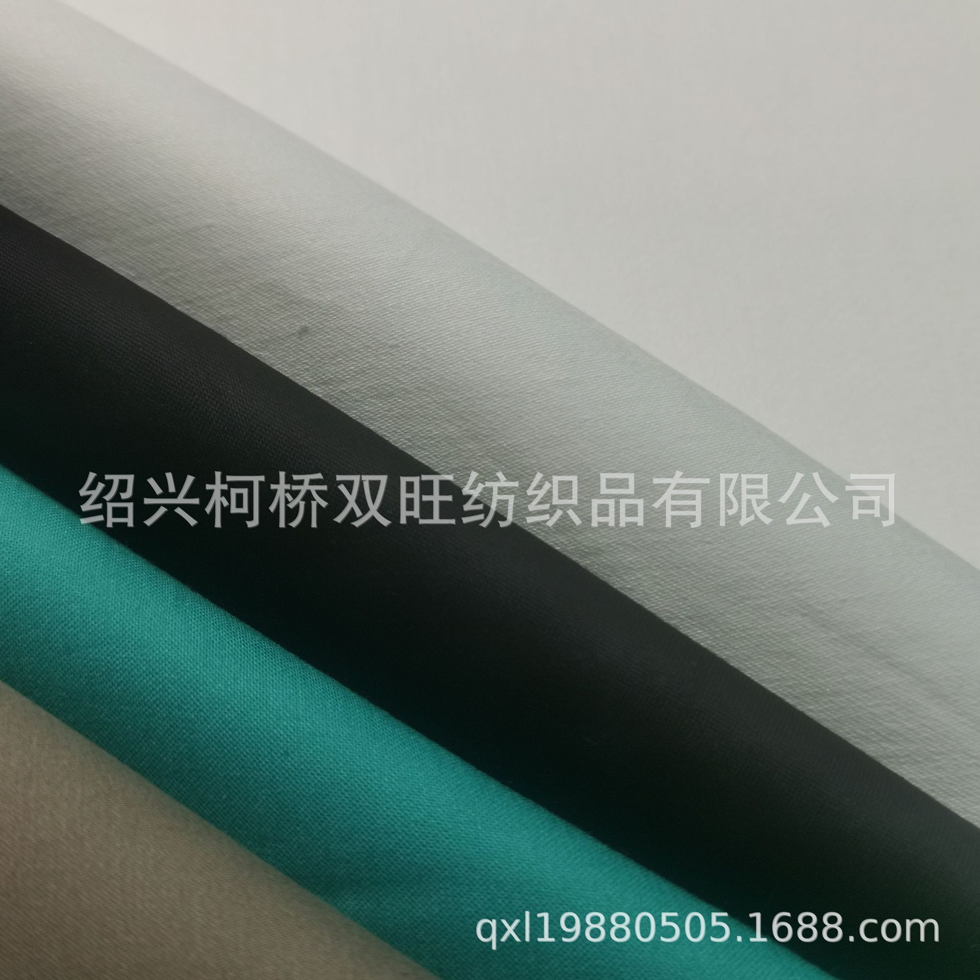 80*80+20D 全棉弹力贡缎 适用于春夏女装裙子外套短袖面料