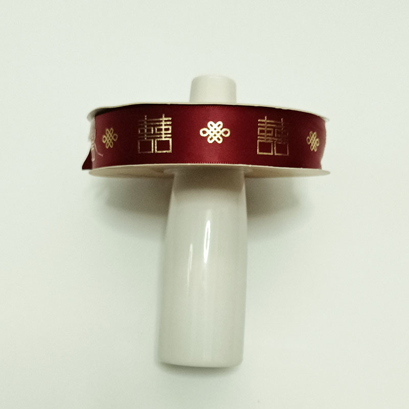 Suministros DE BODA Cinta de oro rojo Embalaje de regalo de mano Xi carácter cinta festiva Cinta Roja al por mayor cinta de encaje