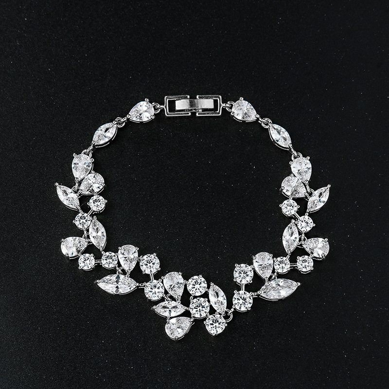 Quality jewelry with zircon for bride
