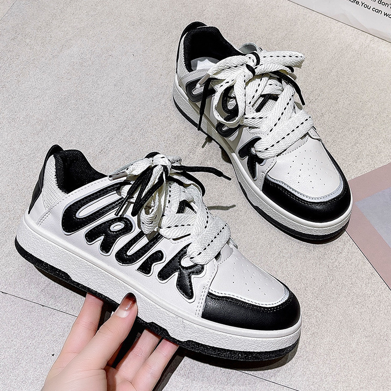 2022 New Letter Small White Sneakers Niche Sports Casual Shoes for Women Spring and Autumn Ins Trend Thick Sole