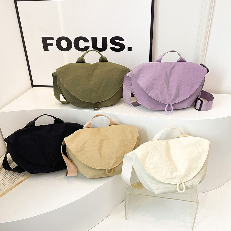 High-End Lulu Bag Nylon Cloth Crossbody Women's Bag Niche Design Versatile High-Looking Lightweight Bag Women's Dumpling Bag