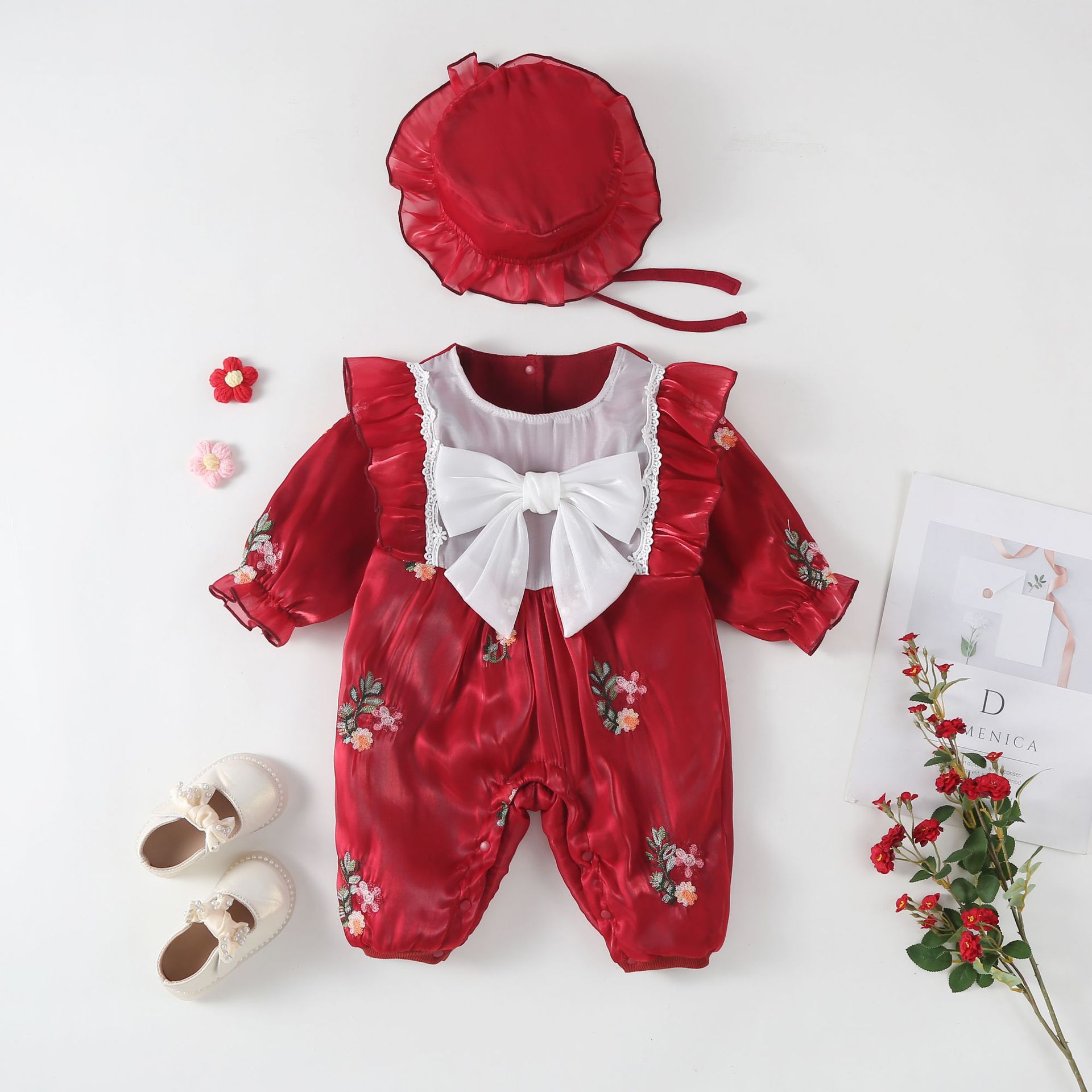 Bebé otoño mono bebé niña ropa de bebé ropa de la envoltura recién nacido un mes de edad ropa cien días princesa mameluco