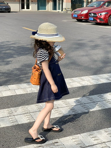 Children's stylish and trendy denim overalls dress Korean children's clothing 2024 summer item for girls Korean style temperament tank top dress