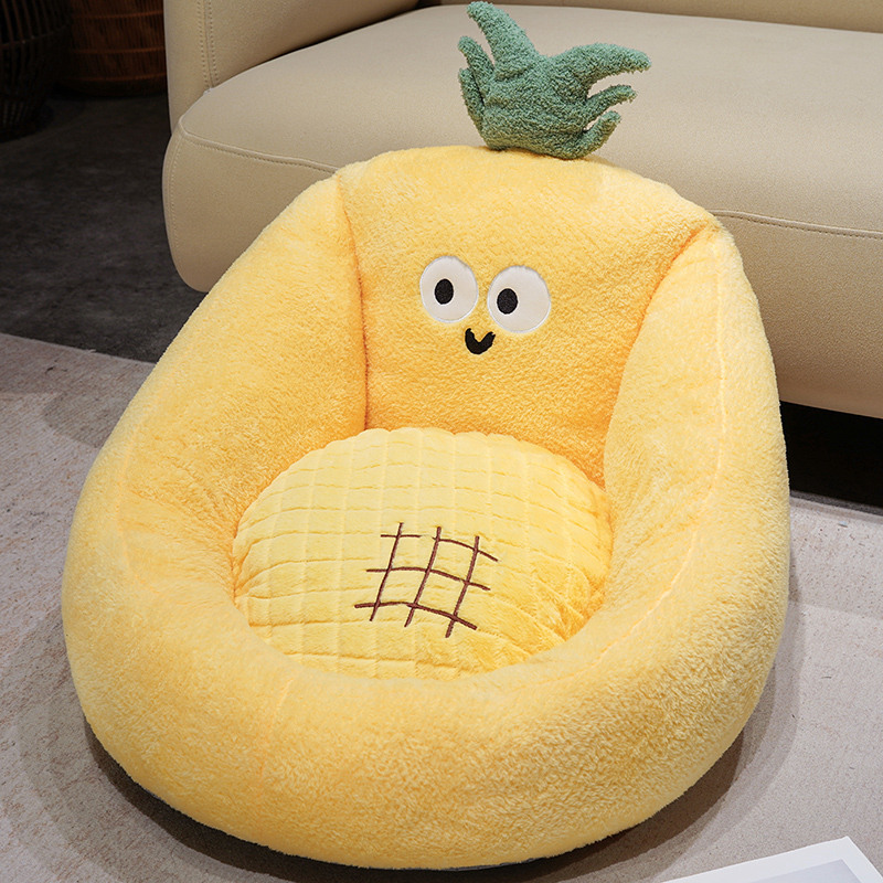 Caricatura encantadora cojín de sofá perezoso sofá de oficina medio rodeado cintura suave en un cojín de futón