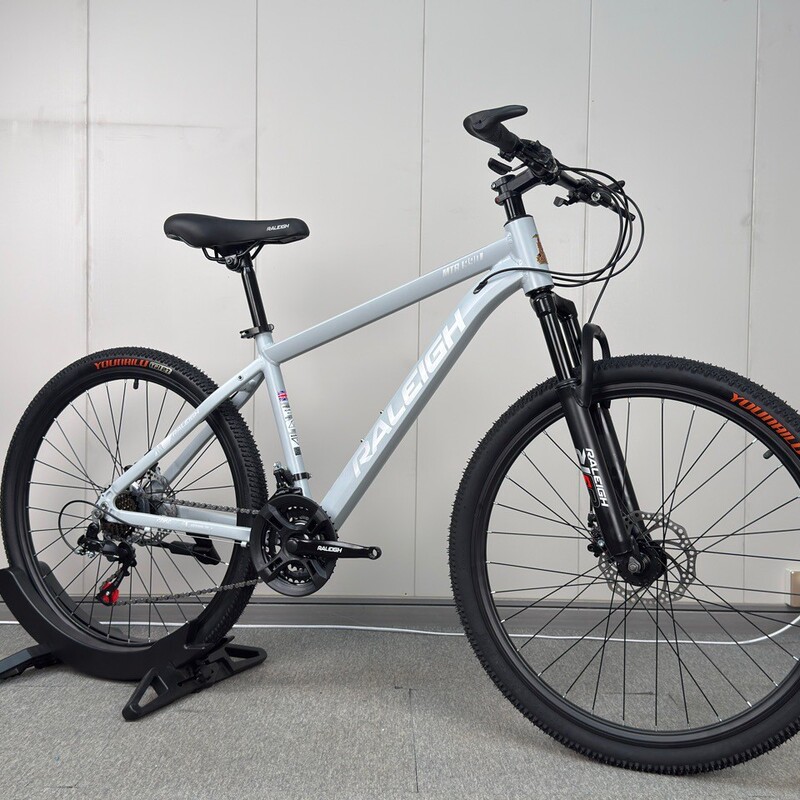 Aluminum Alloy Mountain Bike 26-Inch 21-Speed Shock-Absorbing Variable-Speed Off-Road Bicycle Road Men's Adult Bicycle Cycling Aluminum Alloy Mountain Bike 26-Inch 21-Speed Shock-Absorbing Variable-Speed Off-Road Bicycle Road Men's Adult Bicycle Cycling