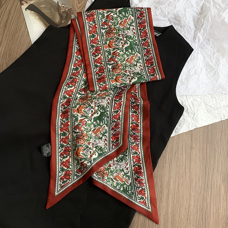 Primavera y otoño bufanda de seda coreana cinturón para el cabello bufanda larga de moda de doble capa para mujer bufanda de piel de seda de imitación bufanda de cuello fino bufanda profesional de todo fósforo