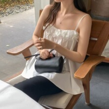 �nϵС����С���OӋ�����w���䌒�ɰٴ�������°�ɫ���a�{ɫ����
