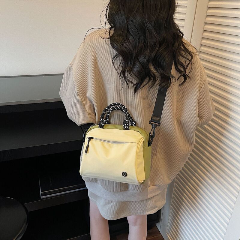 2026 New Trendy Women's Shoulder Bag with Multiple Compartments, Horizontal Style, Simple and Versatile Design, Crossbody Bag 2026 New Trendy Women's Shoulder Bag with Multiple Compartments, Horizontal Style, Simple and Versatile Design, Crossbody Bag