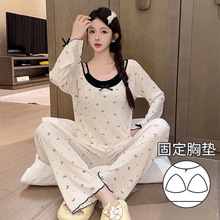 ���ص�˯��Ů�＾Сϸ��Ī���������ʳ��䳤��������װ�⴩�Ҿӷ�
