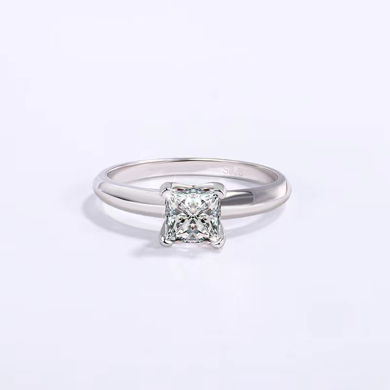 S  MOISSANITE 폐쇄 반지 여성 공주 광장 특별한 모양의 간단한 틈새 여자 친구 루빅스 큐브 다이아몬드 반지 선물