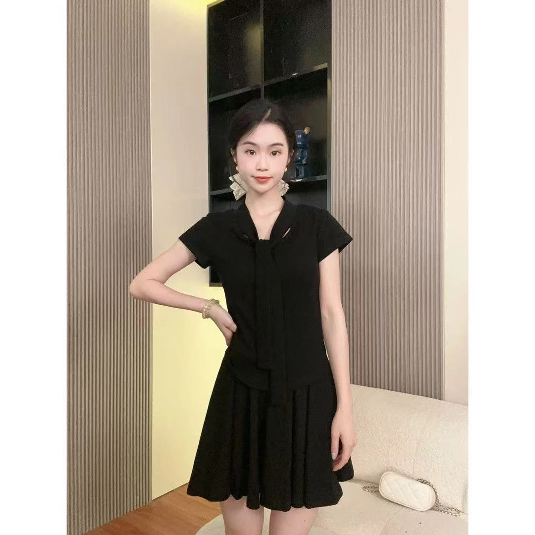 블랙 [플리츠슈트]