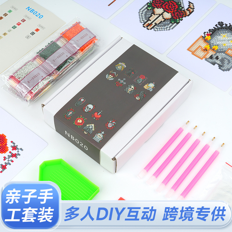 Transfronterizo 5D Diamante 5 * 7 pulgadas sin marco versión gótica Decorative Graffiti Horror Skull Stand