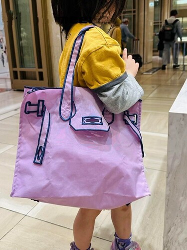 New niche design, heavy industry embroidery, large capacity tote bag, women's high-end commuting shoulder bag, all-match handbag