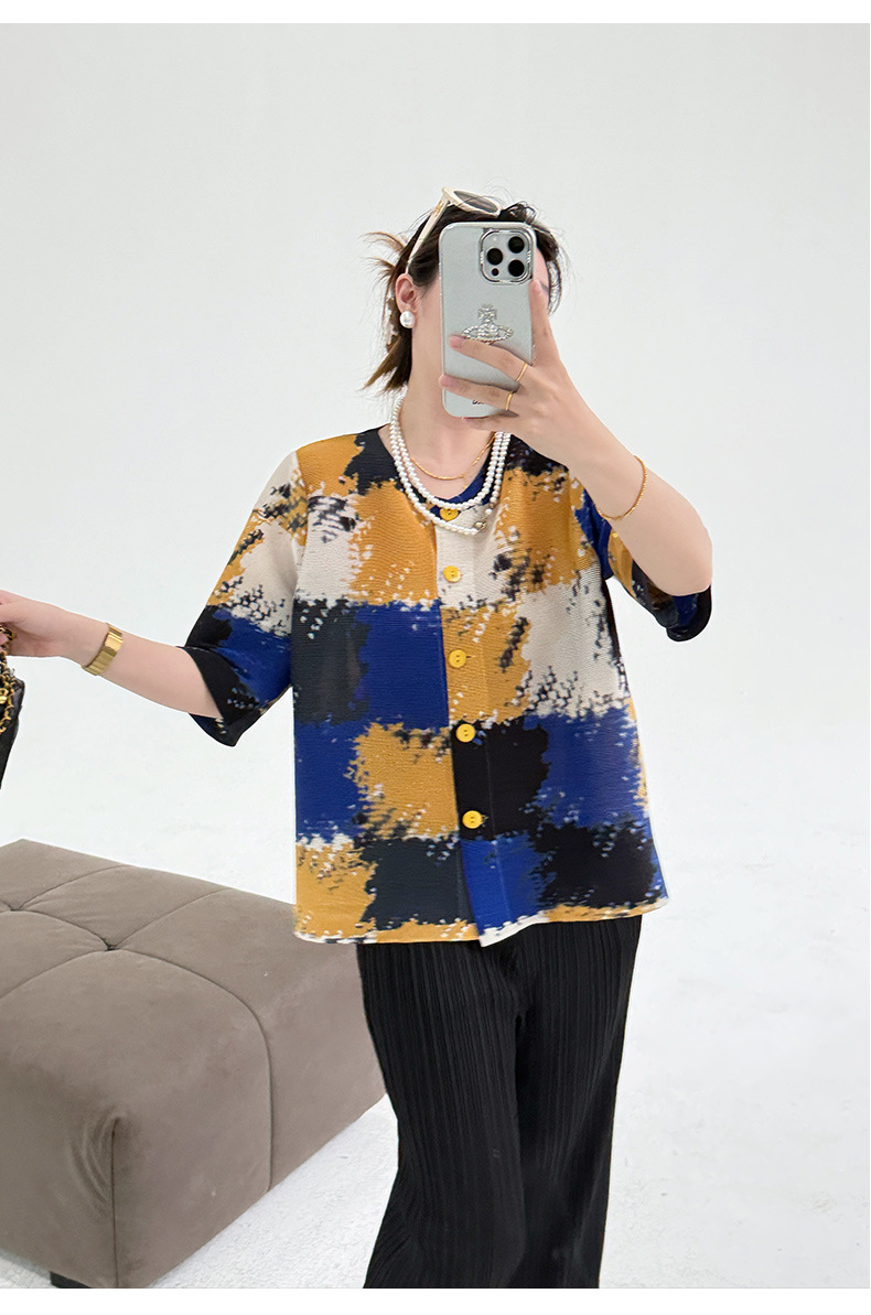 Áo khoác cardigan nữ họa tiết kẻ caro cổ tròn dáng rộng — hoa hồng đỏ chi tiết 9