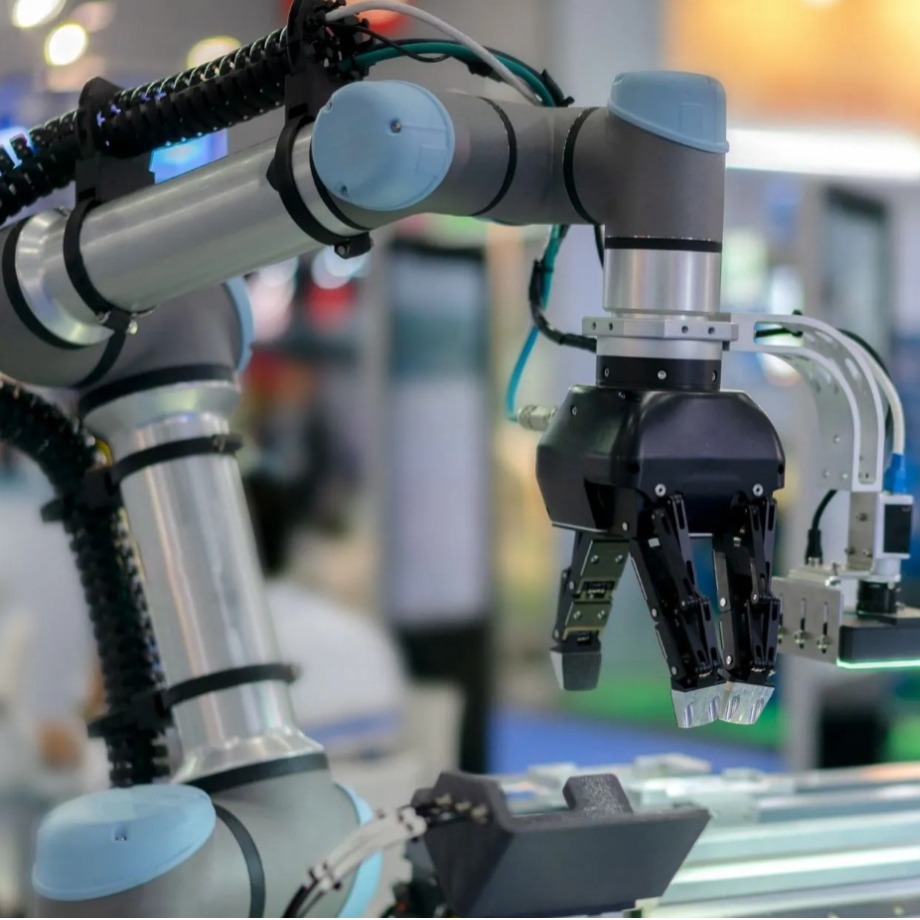 全自动智能化 工业机器人无线充电方案  无线充电技术创新 中惠