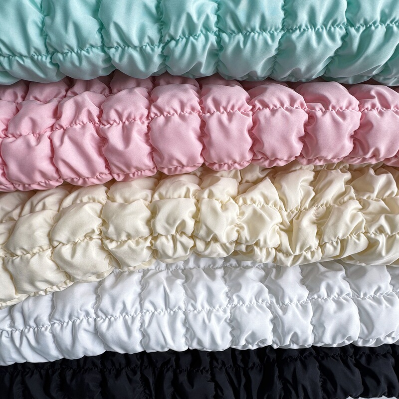 Quilted Pongee Fabric with Elastic Thread, Cloud Bag Fabric, Quilted Hand Warmer Fabric, Breathable Pleated Fabric for Children's Clothing