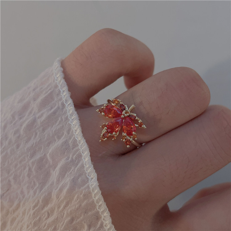 Fashion Leaf Copper Inlay Zircon Earrings 1 Piece