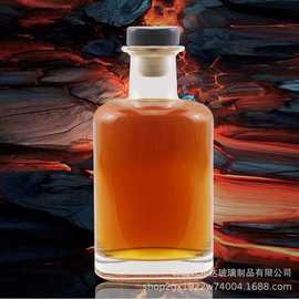 厂家批发伏特加酒瓶酒水饮料分装瓶简约透明玻璃果酒自酿空酒瓶