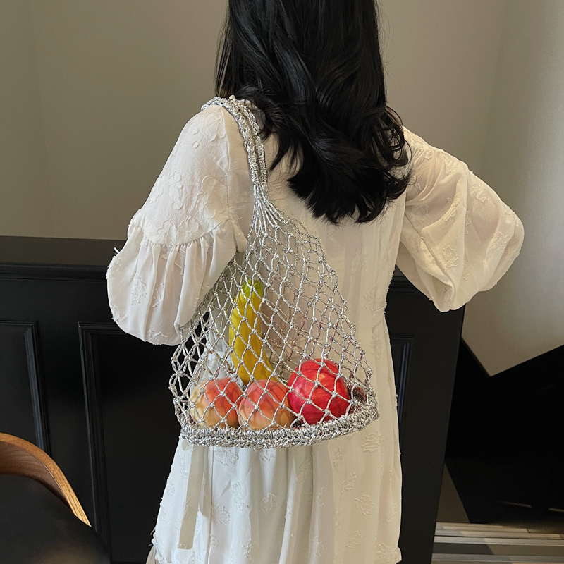 Ins nuevo bolso tejido a mano de hilo dorado y plateado de color sólido, bolso femenino de mano de moda de moda, bolso de playa portátil Mori