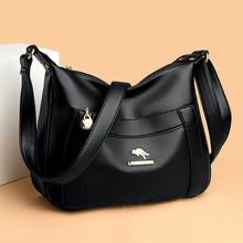 蓝之馨袋鼠2025新款女包中年妈妈婆婆包女士软皮大容量单肩斜挎包