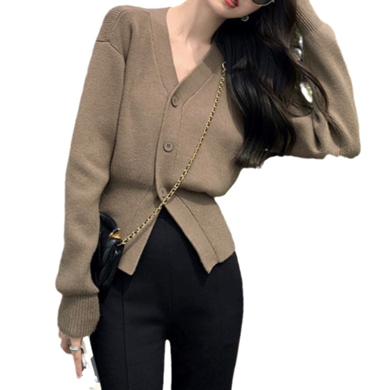 24 invierno Puyuan francés suéter de cuello en v cardigan de mujer otoño 2024 nuevo estilo coreano exterior