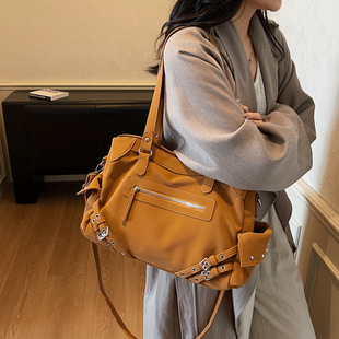 ����Ů�͹��ϰ���ͨ�ڴ�����Ůʿб���2025�¿�ƴ�ӆμ����ذ�